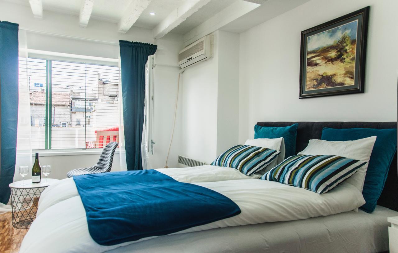 Apartment Atelje Downtown เบลเกรด ภายนอก รูปภาพ