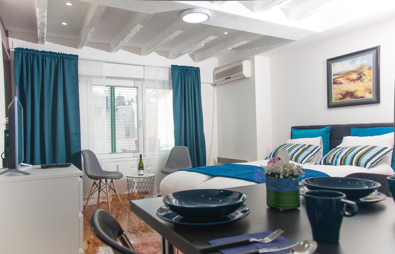 Apartment Atelje Downtown เบลเกรด ภายนอก รูปภาพ